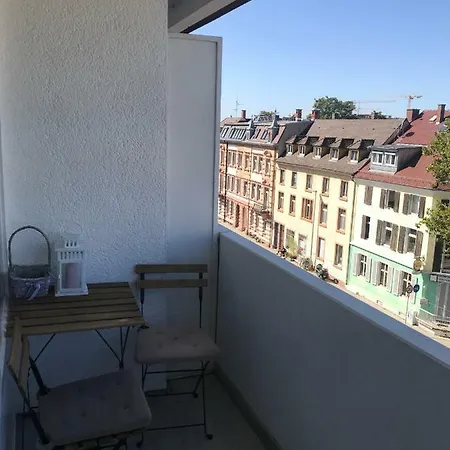 Wohlfuhlapartment Im Herzen Von Freiburg!